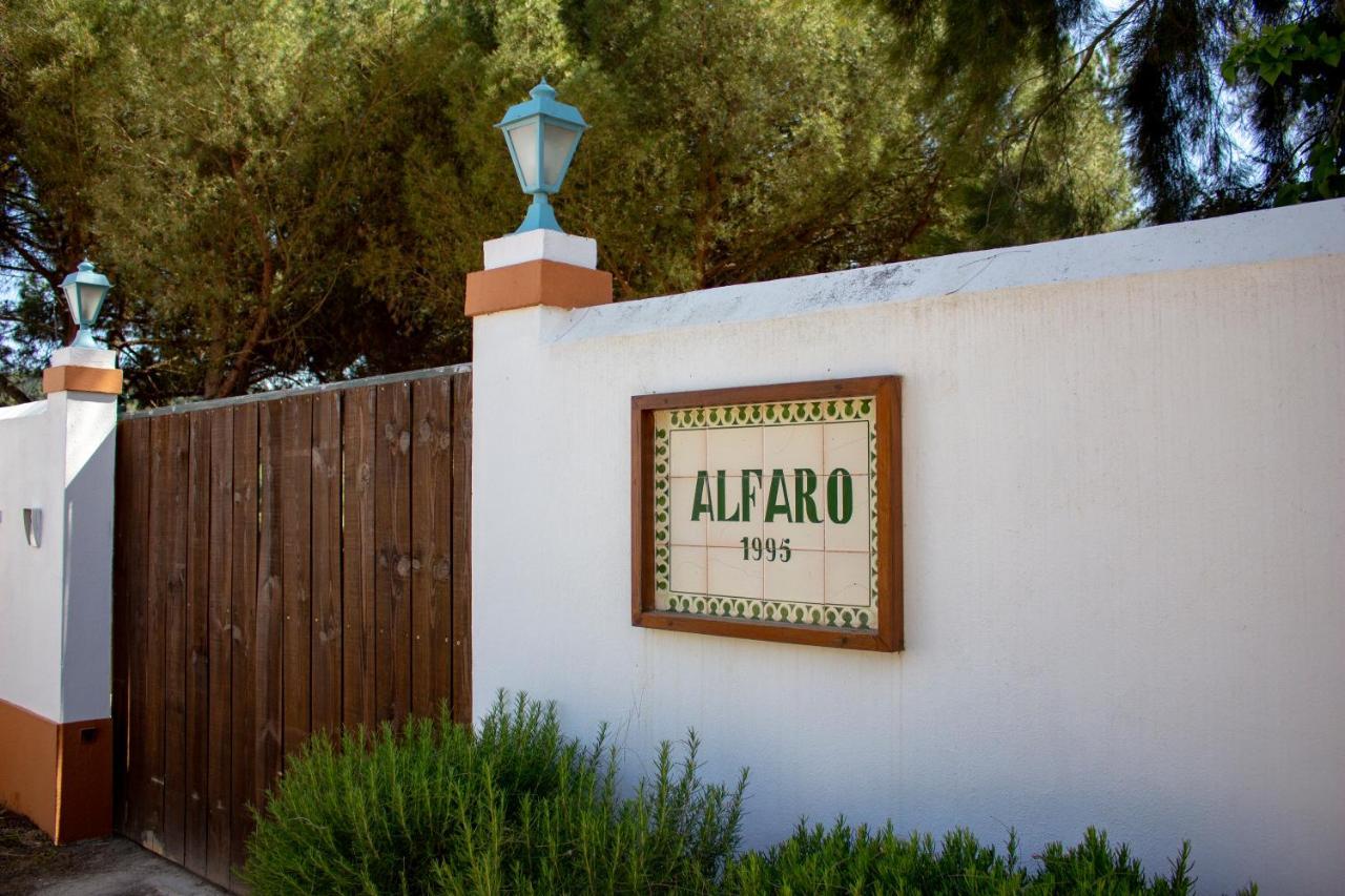 Alfaro'95 Hotel Азамбужа Екстериор снимка